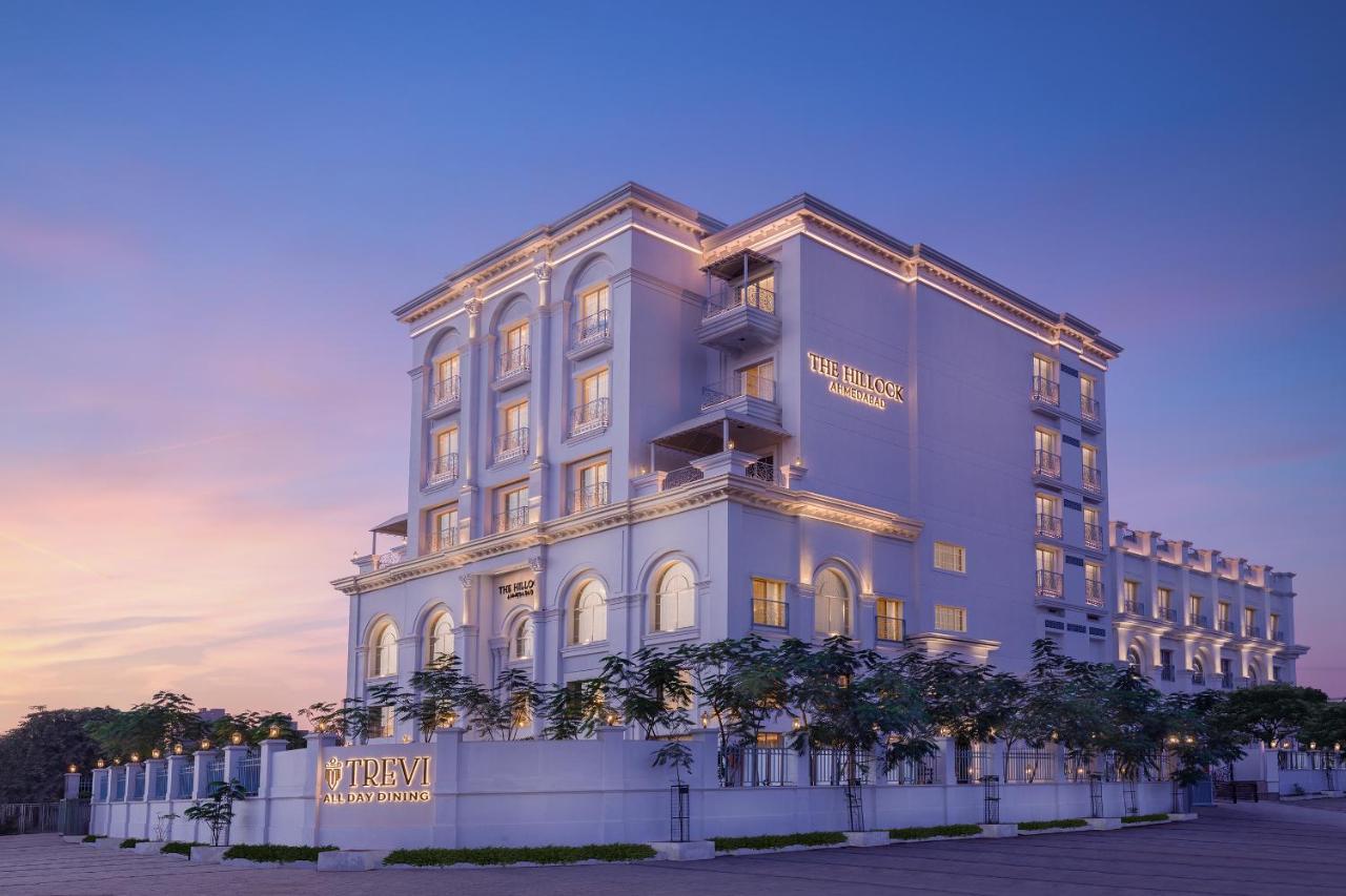 Hotel Hillock Ahmadabad Zewnętrze zdjęcie