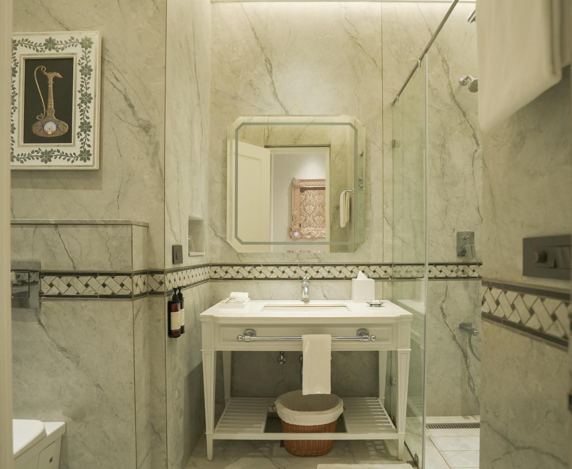 Hotel Hillock Ahmadabad Zewnętrze zdjęcie